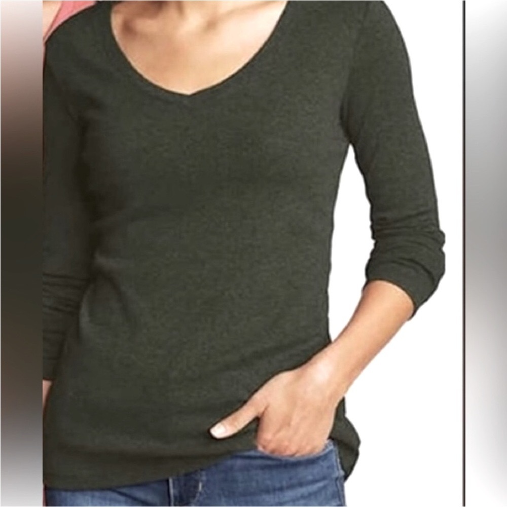 NEW Eddie Bauer Green Cotton women’s long sleeve T-shirt V neck